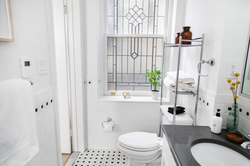 The Suites at the Touraine No 107 - image 3