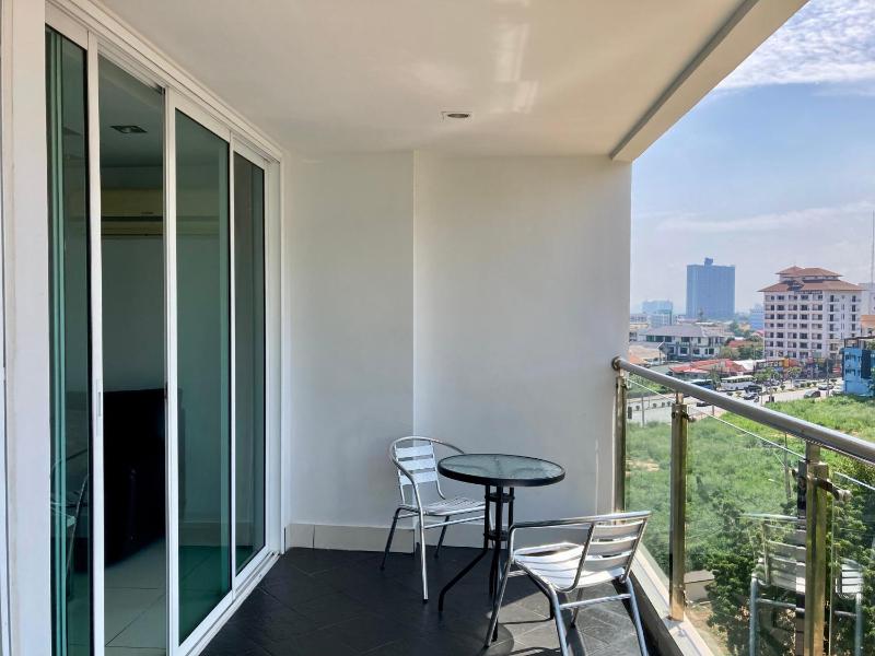 Hyde Park Residence by Pattaya Sunny rentals - image 29