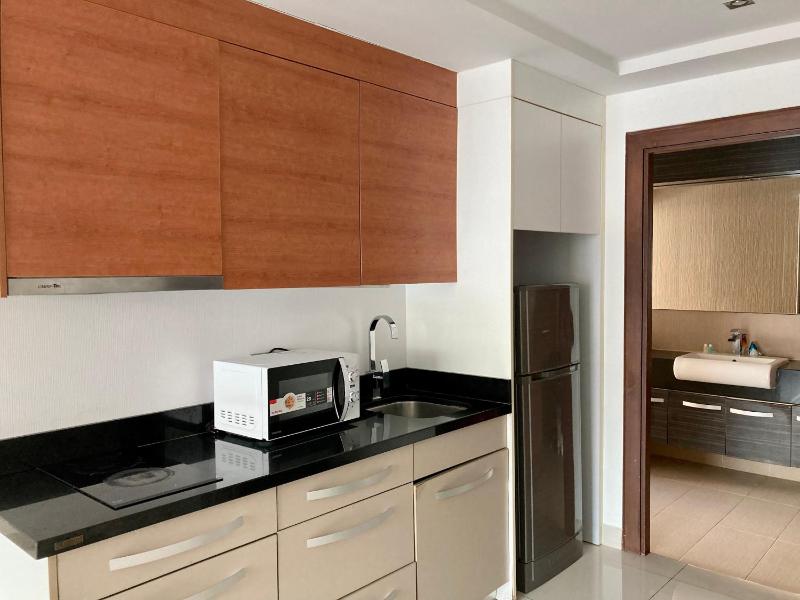 Hyde Park Residence by Pattaya Sunny rentals - image 18