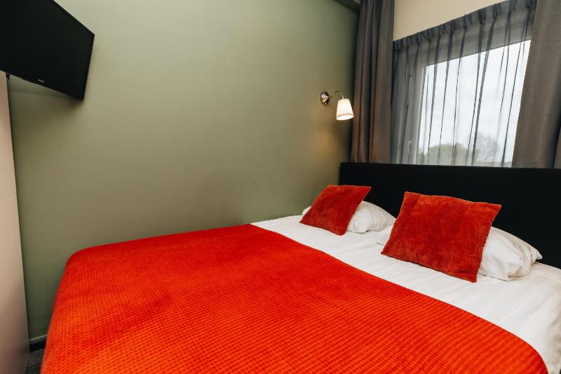 Budget Double Room image 1