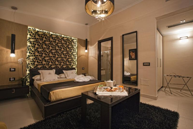 Triple Room image 4