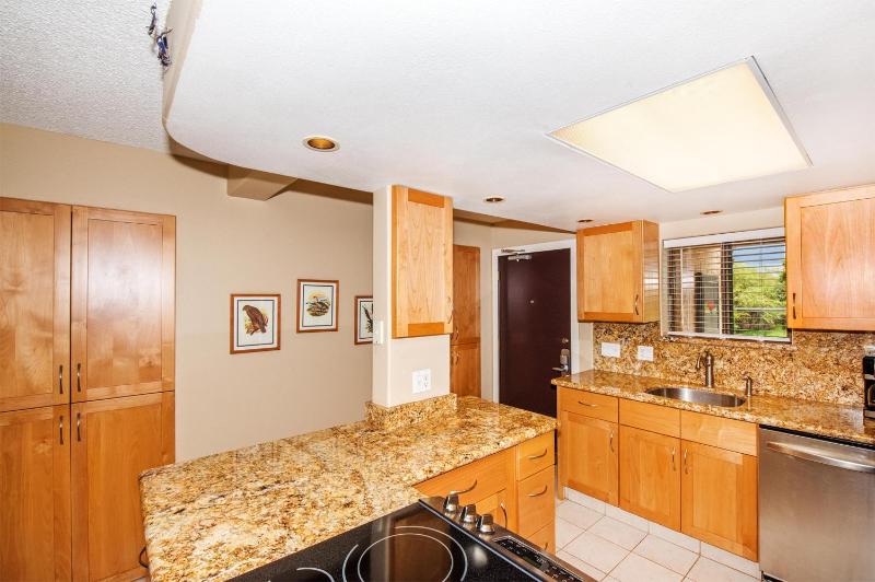 Kihei Beach Resort 302 - image 7