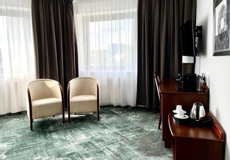 Standard Double Suite image 2