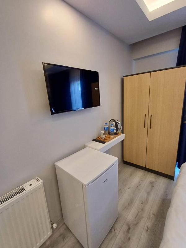 Comfort Triple Room image 3