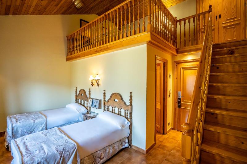 Family Double Room image 1