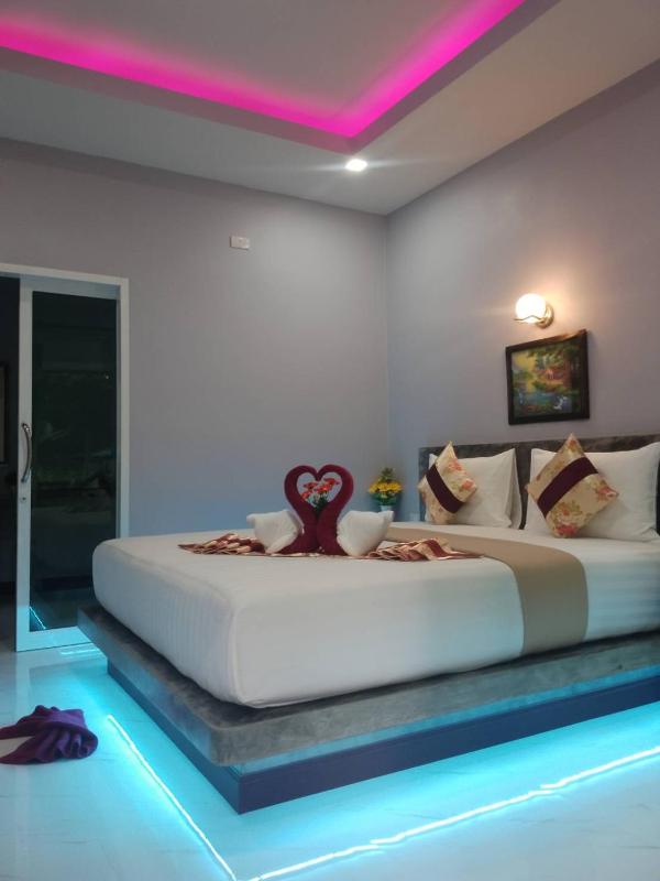 Pana Long Beach Resort - SHA Plus - image 35