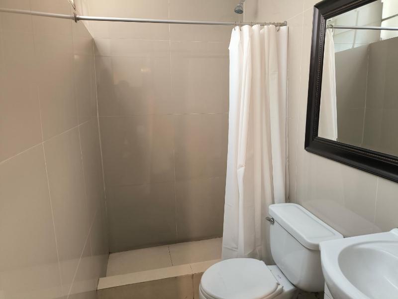 Hostal Europa - image 9