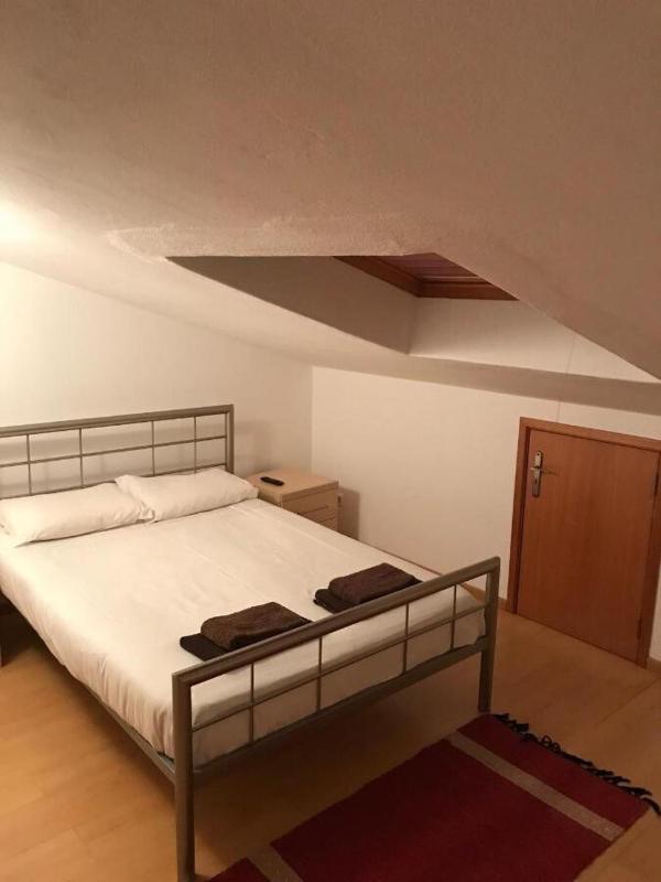 4 bedroom town house Vale de Parra close to Gale AT22 - image 19
