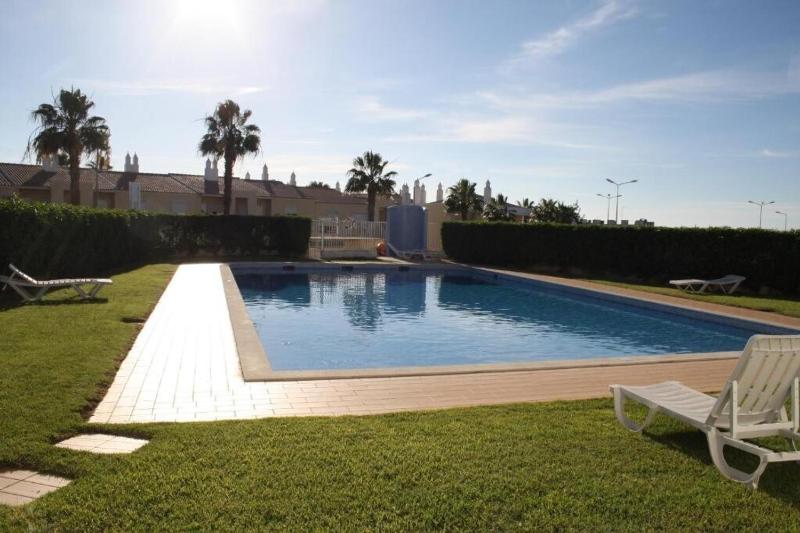 4 bedroom town house Vale de Parra close to Gale AT22 - image 15
