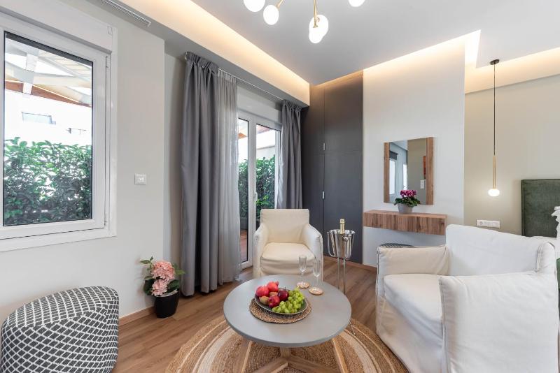 Acropolis Divine Penthouse image 2