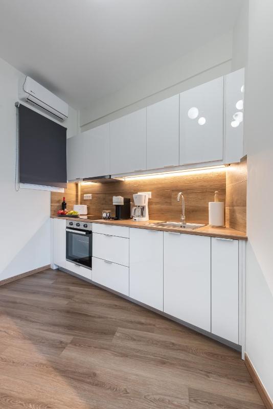 Acropolis Divine Apartments - image 2