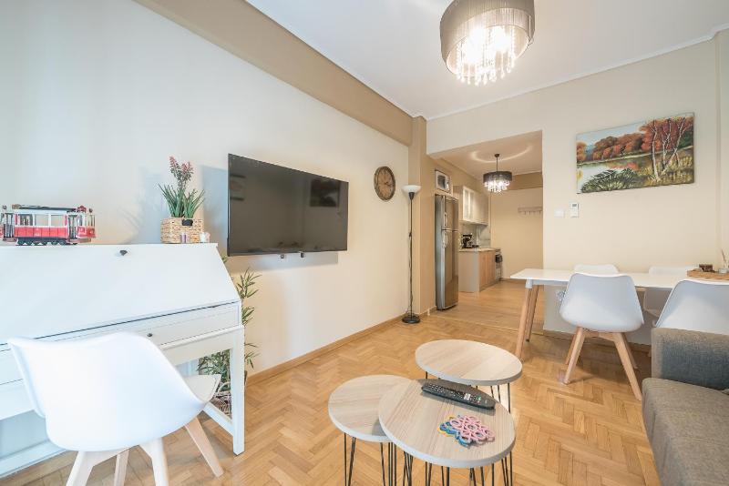 Stylish City Apartment by CloudKeys - image 15
