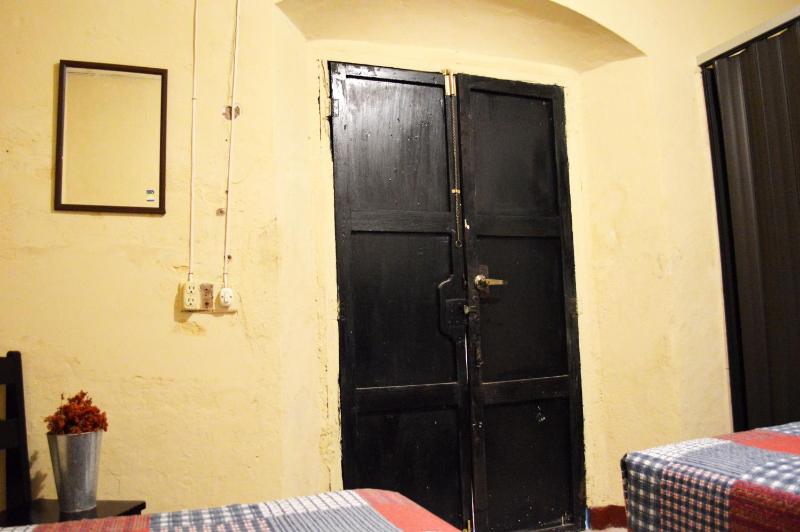 Ave del Paraiso Guest House - image 15