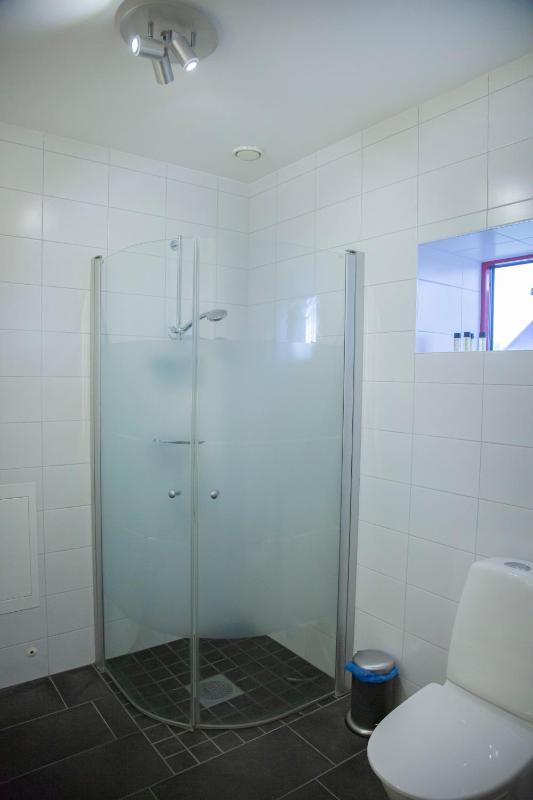 Double Room image 3