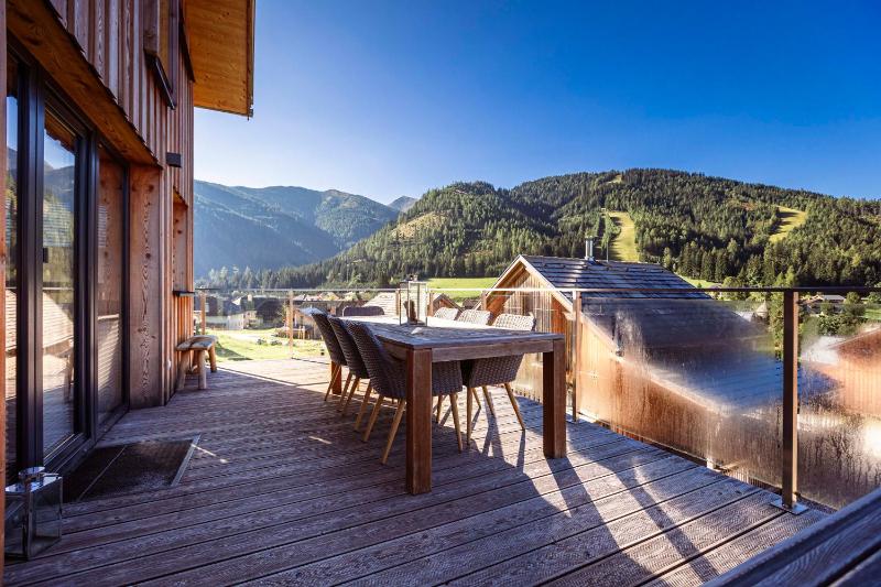 Superior Chalet 55 with Infrared Sauna  image 4