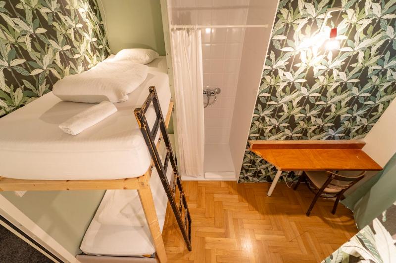 Sishaus Hostel - image 44