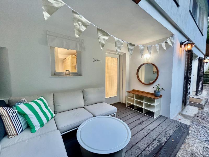 Apartment with Garden View Top 5  image 3