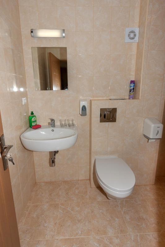 Tauras Center Hotel - image 28
