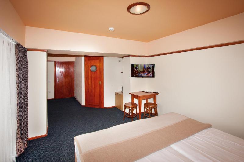 Tauras Center Hotel - image 24