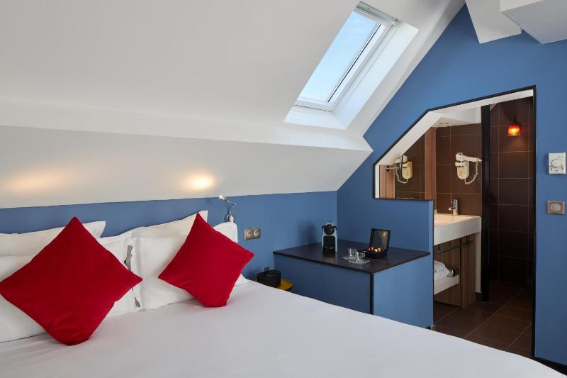 Prestige Double Room image 2