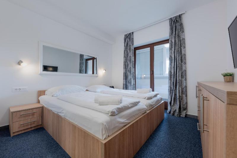 Comfort Studio with Balcony and Sea View image 1