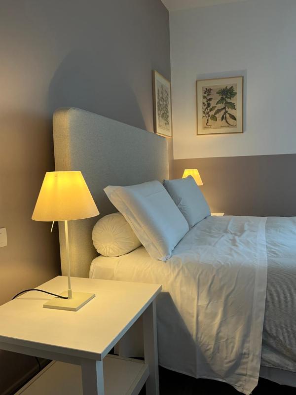 Double Room image 2