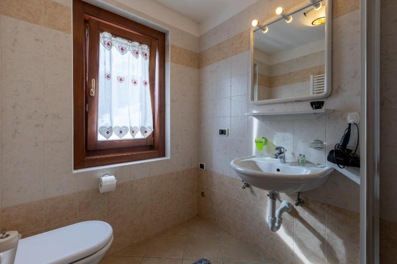 Fior d'Alpe Apartment - image 25
