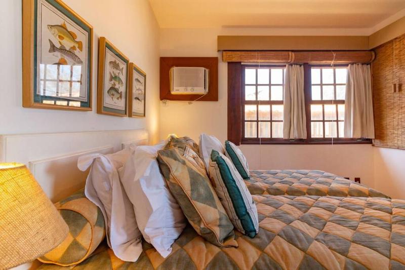 Paraíso Pé na Areia em Geribá com Cinco Suítes por Luxury Rentals - image 31