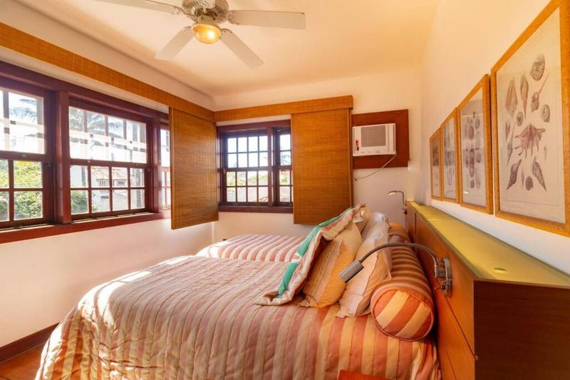 Paraíso Pé na Areia em Geribá com Cinco Suítes por Luxury Rentals - image 21