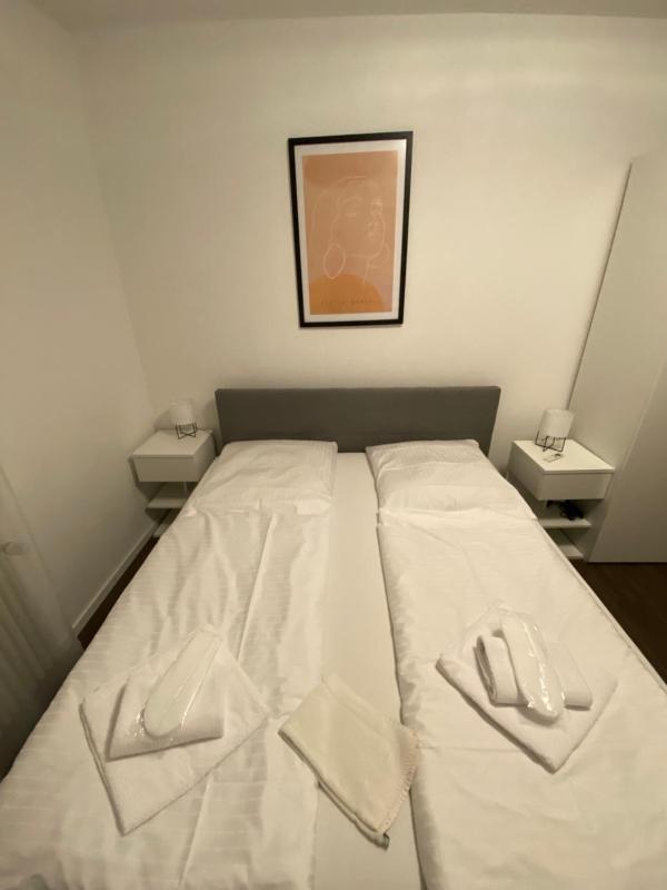 Swan Rooms - image 25