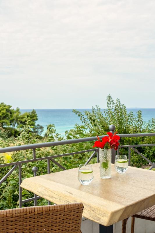 Studio with Sea View image 2