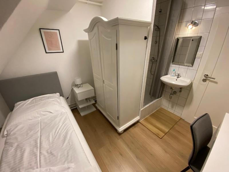 Swan Rooms - image 33