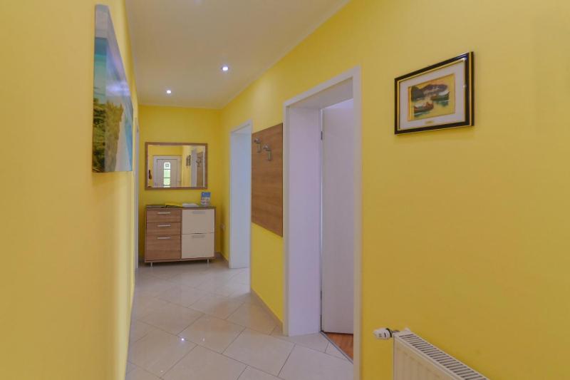 Two-Bedroom Apartment with Terrace and Sea View image 3
