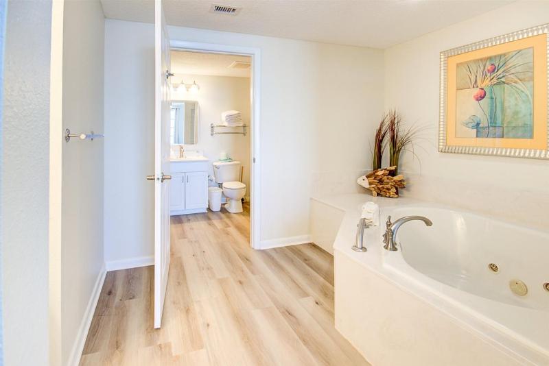 Unit 2223 Ocean Walk - 3 Bedroom Ocean Front - image 26