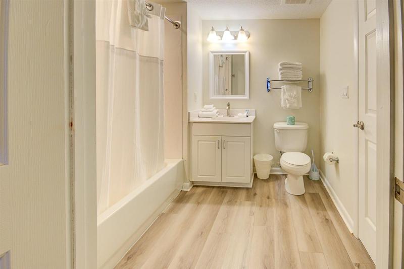 Unit 2223 Ocean Walk - 3 Bedroom Ocean Front - image 7