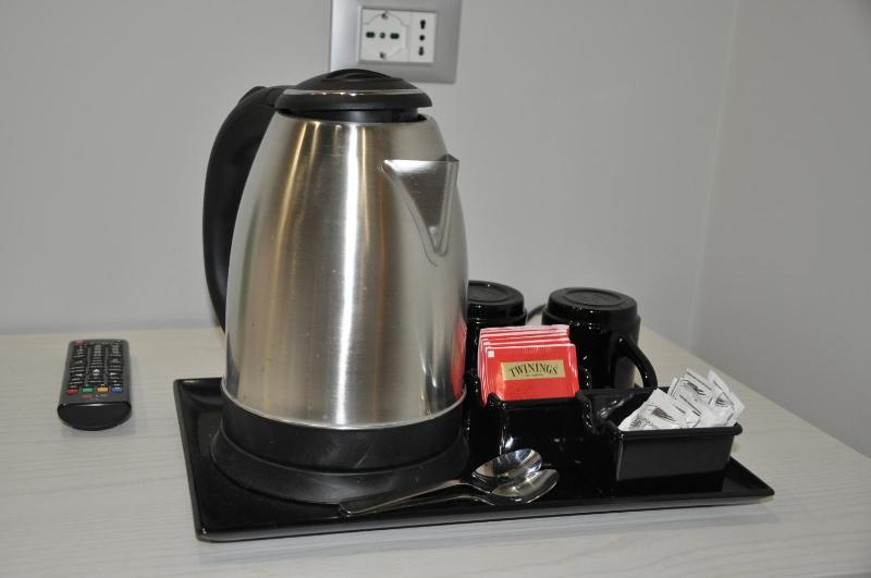 One-Bedroom Apartment image 2