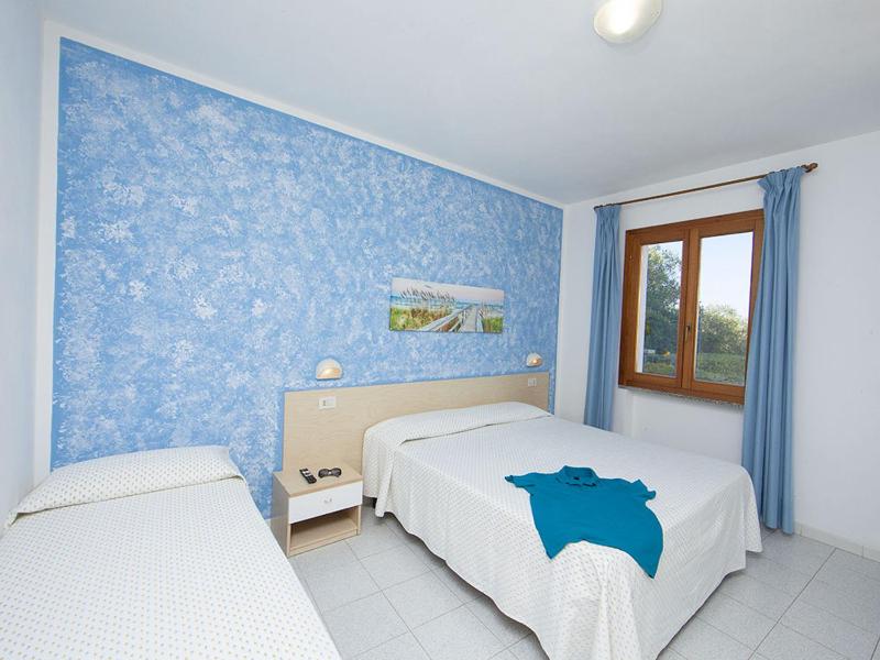 Comfort Triple Room image 1