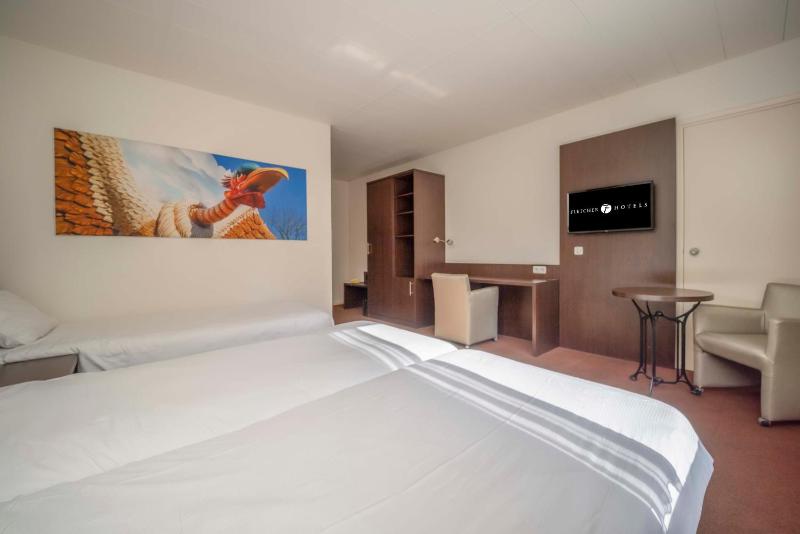 Triple Room image 1