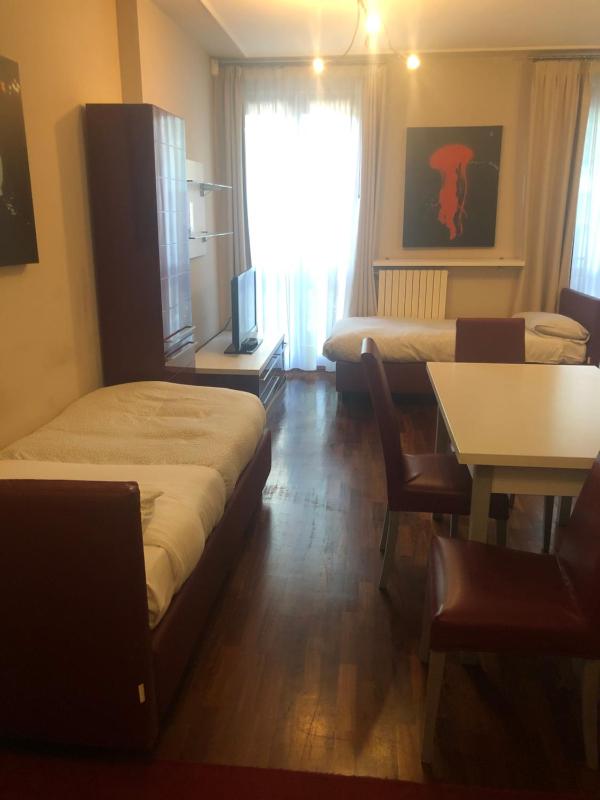 Classic Triple Room image 2