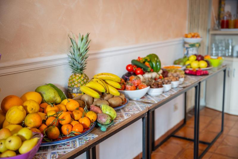 Taormina Garden Hotel - image 41
