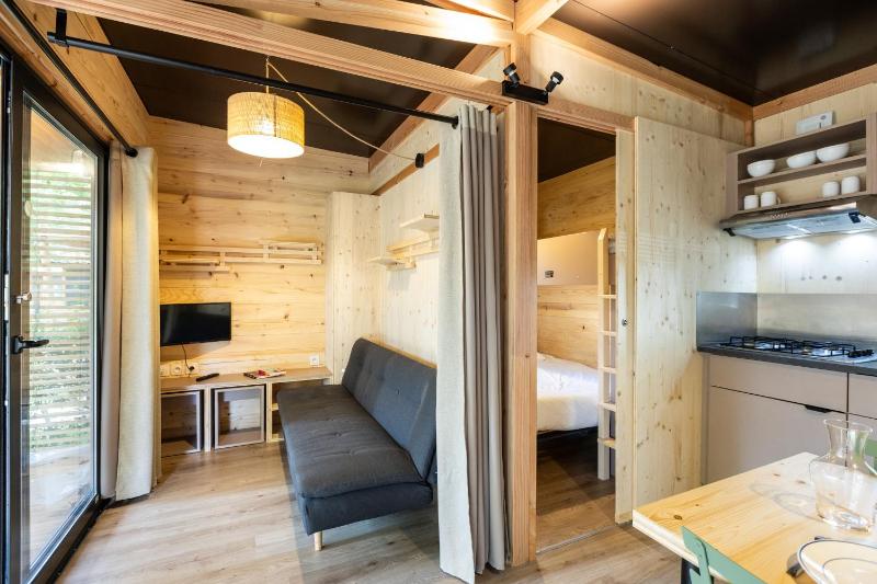 Mobile Home image 3