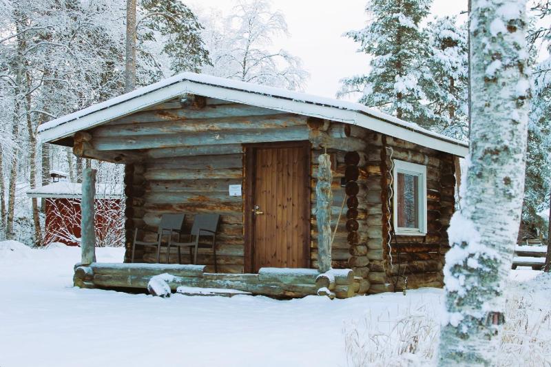 Cottage 8 image 3
