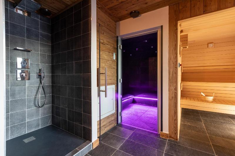Chalet Orlov by Les Etincelles - image 37