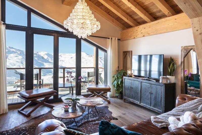 Chalet Orlov by Les Etincelles - image 43