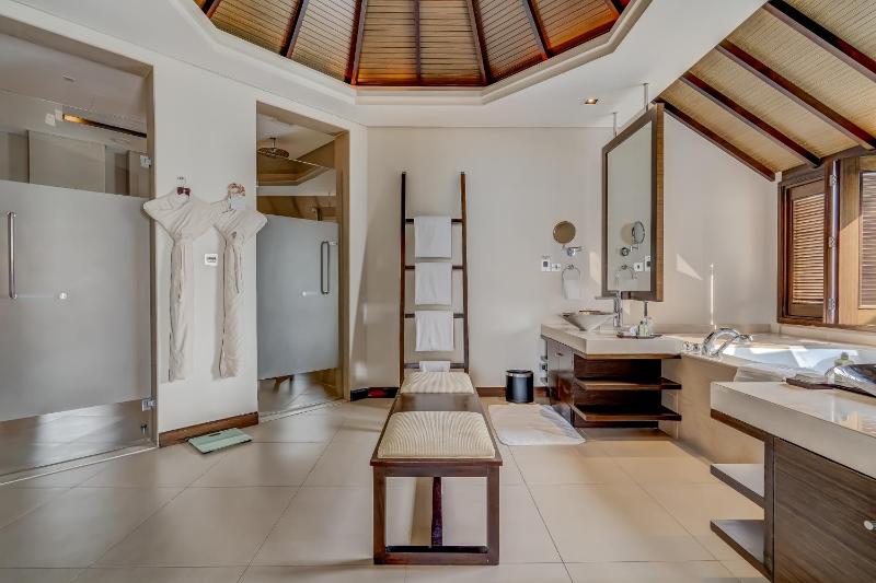 One Bedroom Over Water Villa image 2