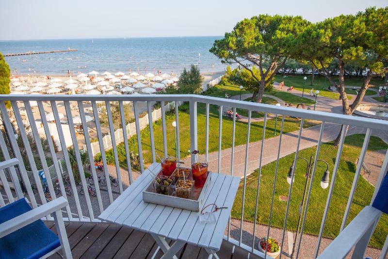 Albergo alla Spiaggia - image 1
