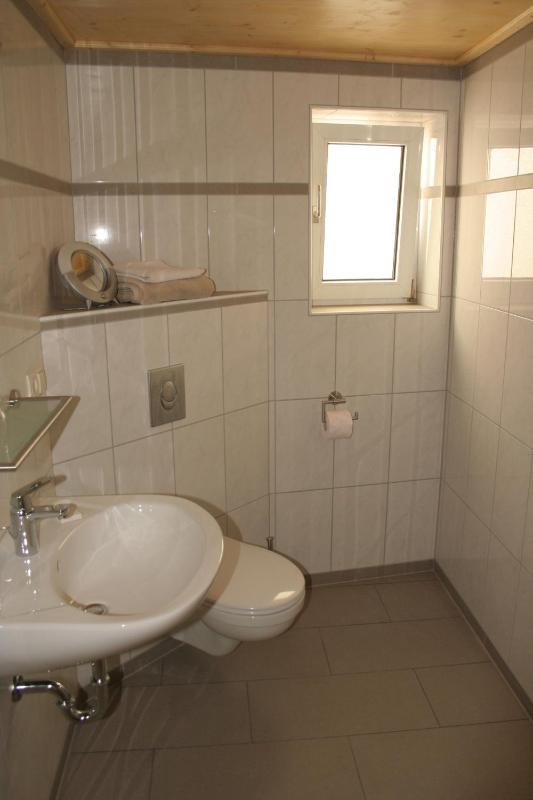 Single Room with Garden View image 2