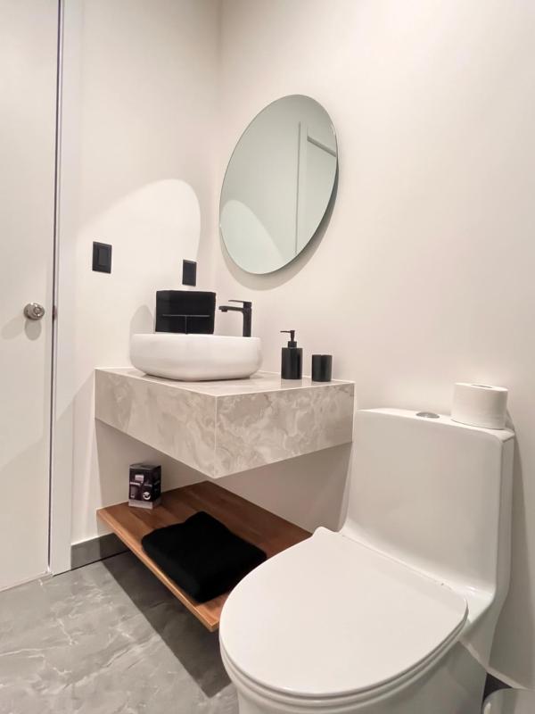 Apartamento de Lujo en Quito - image 6