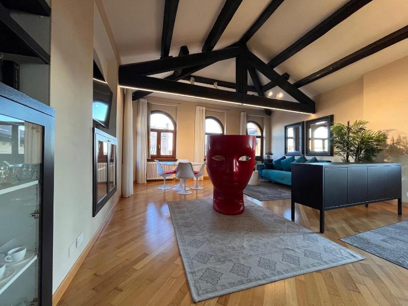 Piazza Erbe Lodge - image 1