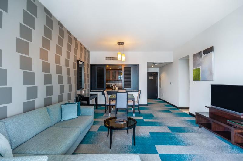 One-Bedroom Apartment City View image 3